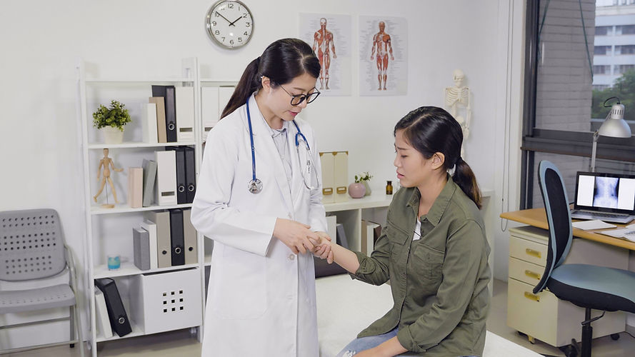 Consulta de Mão Ferida