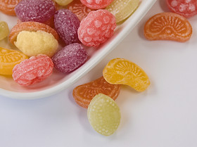Fargerike fruktgodterier
