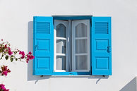 Janela de armação de madeira