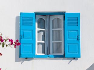 Cyclades window
