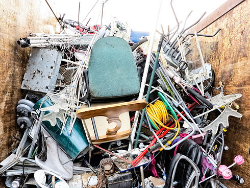Container with mix metal rubbish