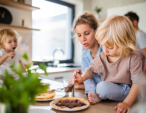 Petit déjeuner en famille
