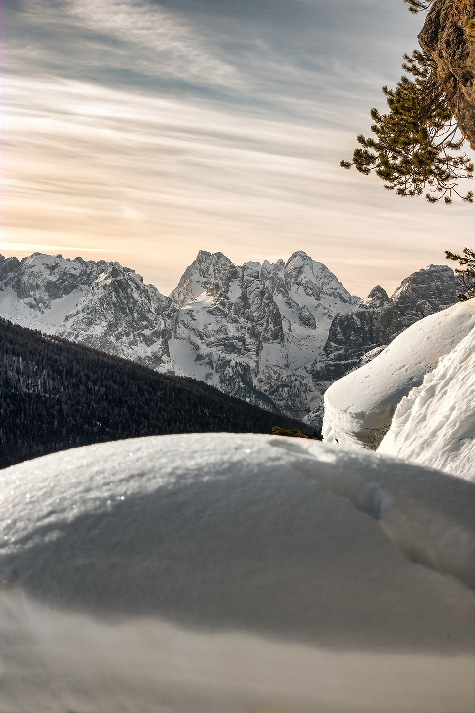 Neige sur les montagnes