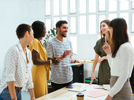 Be the Leader People Are Drawn To