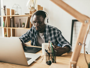 A man taking an online course for self-development