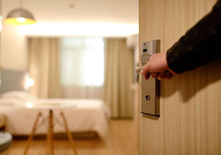 Porta do quarto de hotel