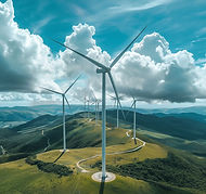 Windturbines op berg