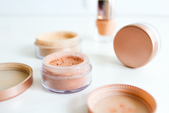 Powder makeup
