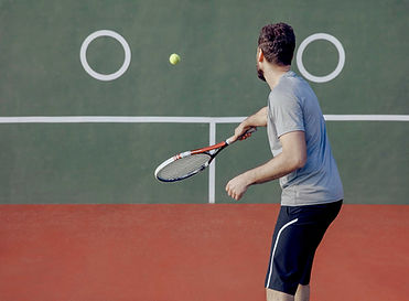 Joueur de tennis masculin