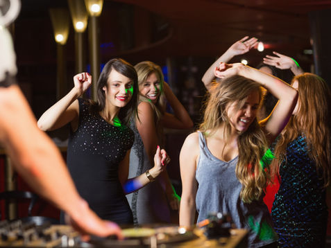 Enhancing Your School Prom or Graduation with Fun & Safe Photo Booth Experiences