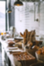 Frühstücksbuffet mit Bäckerei