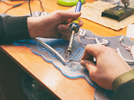 Gobierno de EE.UU. entra en el capital de Intel para impulsar la producción nacional de chips  