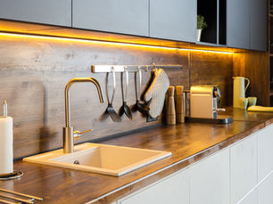 Revolutionizing Kitchen Storage: Exploring Smart Cabinet Options for Your Renovation