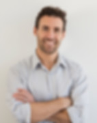Retrato de un hombre sonriente