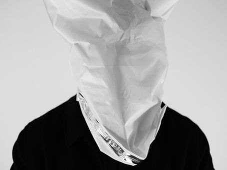 geblinddoekte mens