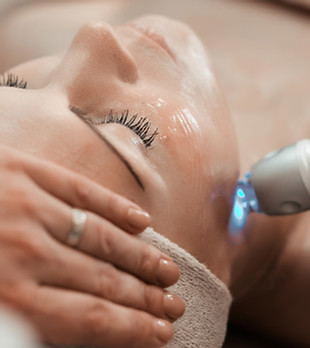 Facial Treatment Session