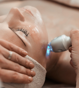 Facial Treatment Session