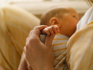 🥰 The Ultimate Guide to "Liquid Gold": Understanding Your Breast Milk Feedback Cycle!