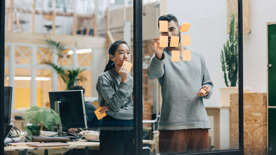 What is the Business Model Canvas? Template to adapt to your projects
