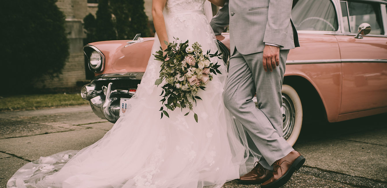 Auto vintage, bouquet, sposi, wedding day