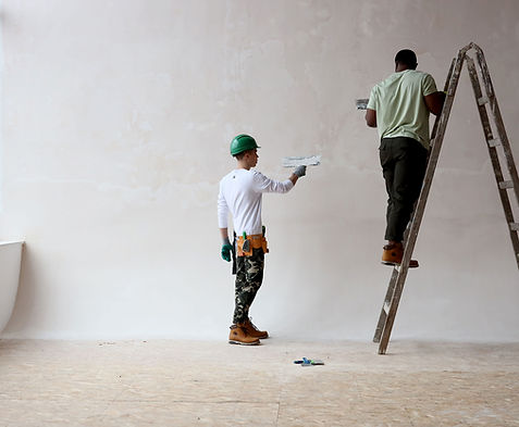 Bouwvakkers schilderen