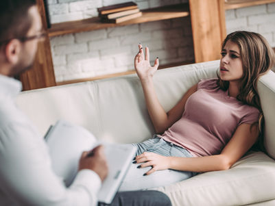 Psychologist in Dubai providing ADHD therapy with structured coaching and CBT techniques.