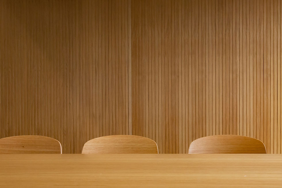 Muebles minimalistas de madera