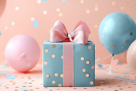 Geschenk mit Luftballons