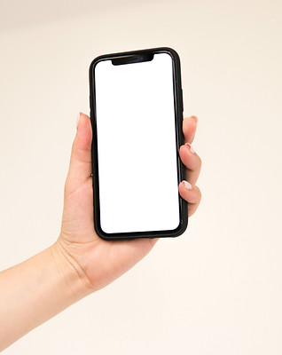 segurando o smartphone