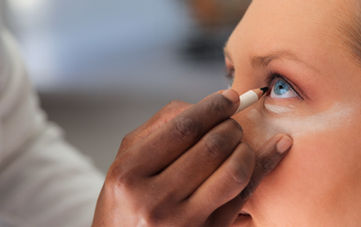 Eye makeup