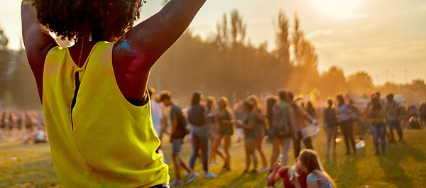 フェスティバルダンサー