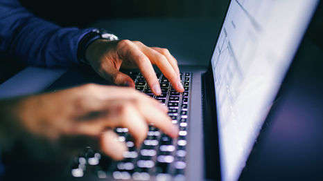 A Chave de Acesso da NF-e: O que Significam os 44 Dígitos e Para Que Servem?
