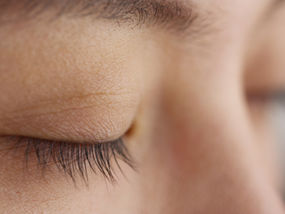 Personne en paix, les yeux fermés