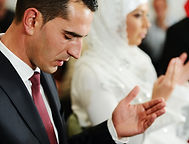 Wedding Prayer Moment