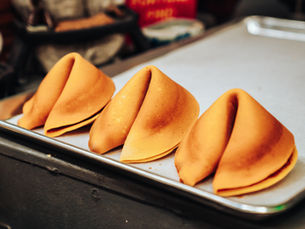 Gold Sinks, Dollar Surges: Is This the Calm Before the Next Storm?