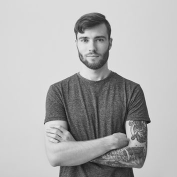 Gay Men & Body Dysmorphic Disorder: Why ERP Therapy is Essential for Effective Treatment