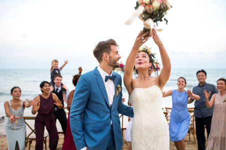 Catching Love: The evolution of the bouquet toss!