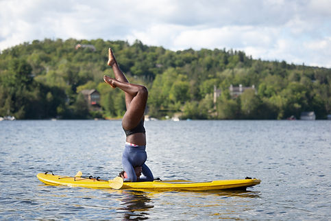 SUP Yoga Headstand