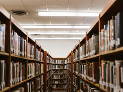 #IOLEGGOPERCHÈ: NUOVI LIBRI NELLE SCUOLE PER POTENZIARE LE BIBLIOTECHE SCOLASTICHE