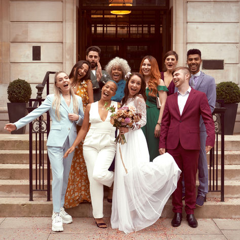 Behind the Lens: What Really Goes Into a Wedding Shoot