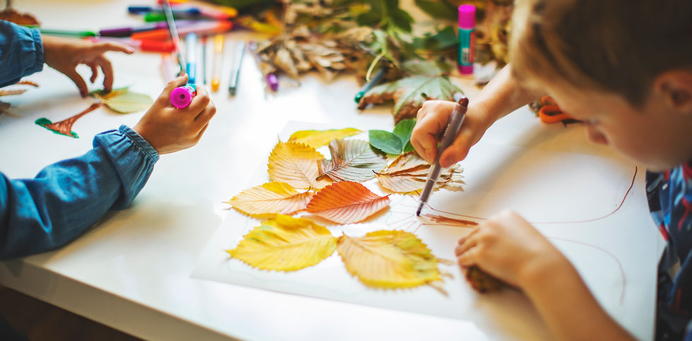 Autumn Handcrafts. Art theraphy and creative ativities for children, combined with yoga and meditation and healing therapies.