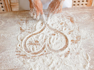 Heart in flour