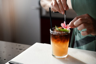 Decorating Cocktail