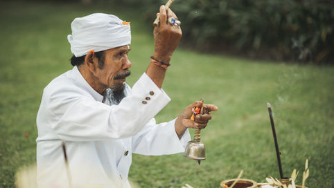 מנהג אמירת 'ברוך הוא וברוך שמו'