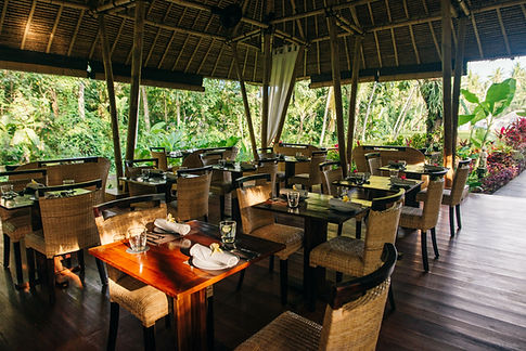 meja makan