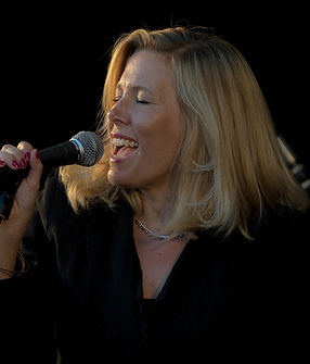 Chanteur(euse) en solo