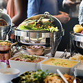 Buffet encorvado