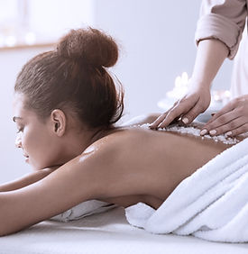 Massaggio alla schiena in spa