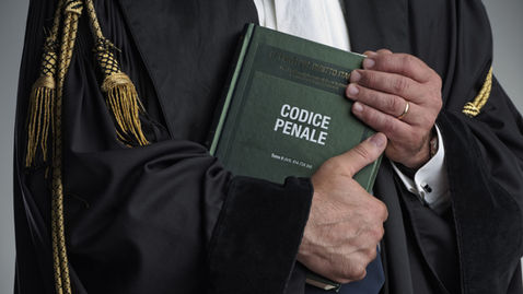 Difesa Penale: Esperienza e Competenza per Te