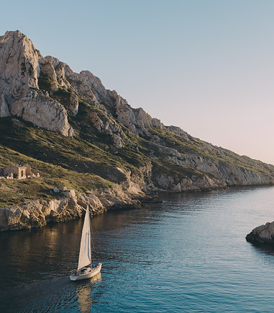 Balade en bateau sur la côte